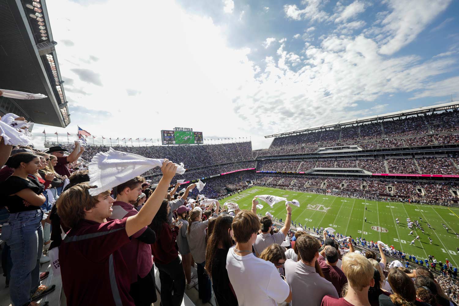 A view of Kyle Field from within the 91Ƶ student section